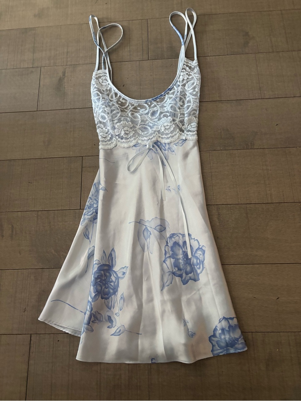 🦋Vintage🦋Coquette Girl-Satin & Lace Chemise Slip Baby Doll Dress